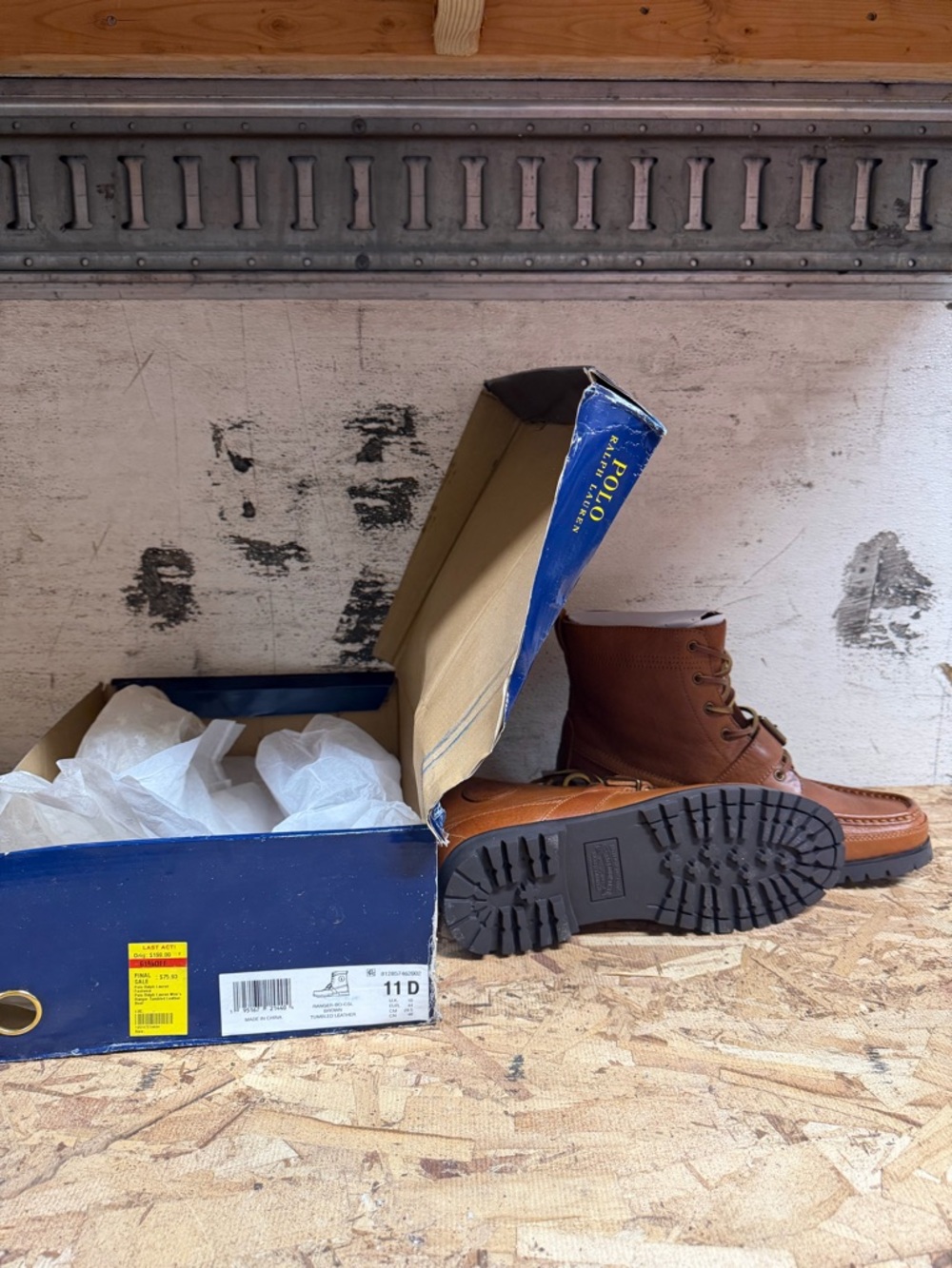 Men's Brown Leather Lace-Up Moc Toe Boots - Picture 3 of 4
